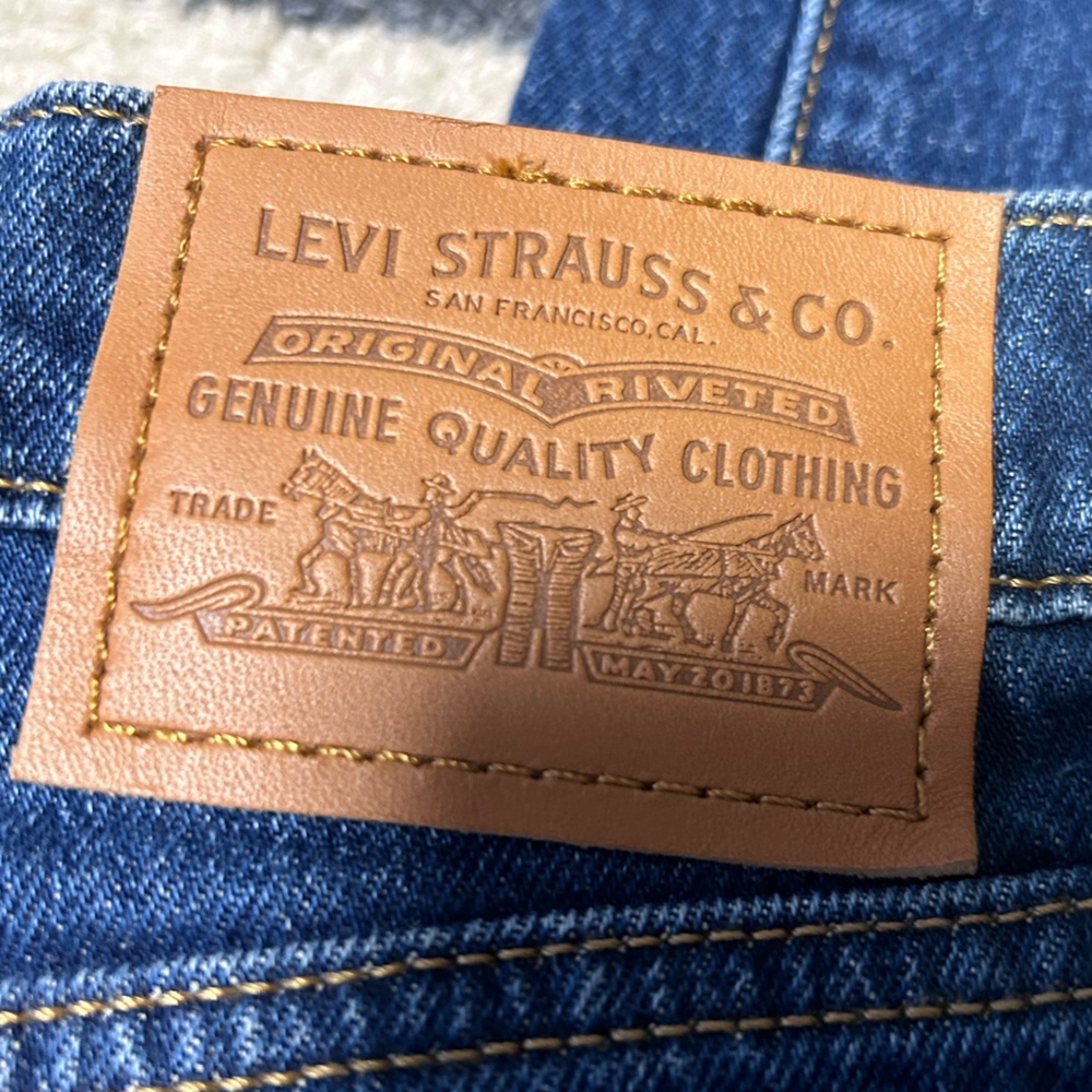 Levi’s Ribcage Bootcut - Picture 3 of 4